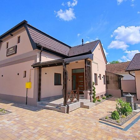 Anro Apartment Палич Екстериор снимка